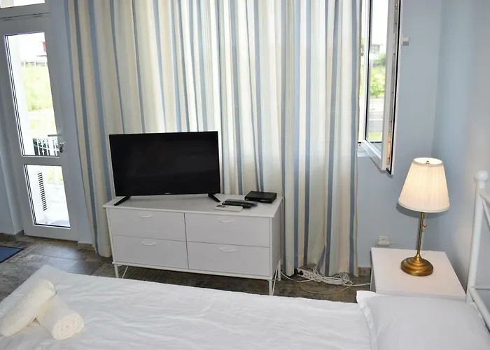 синя луна Lozenets