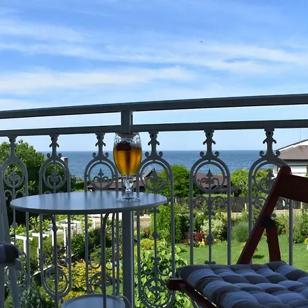 синя луна 3*