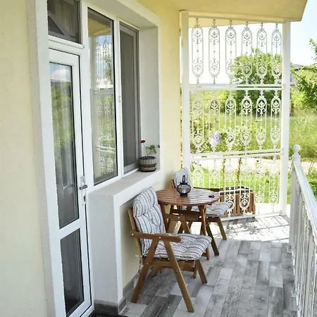 Pensjonat синя луна Łozenec